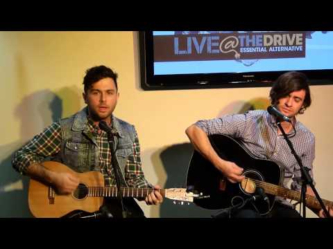Kiss Cam (acoustic) video