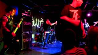 Casualties  - Blitzkrieg Bop (Ramones cover) &amp; Media Control, live in Toronto. Aug 18 / 11