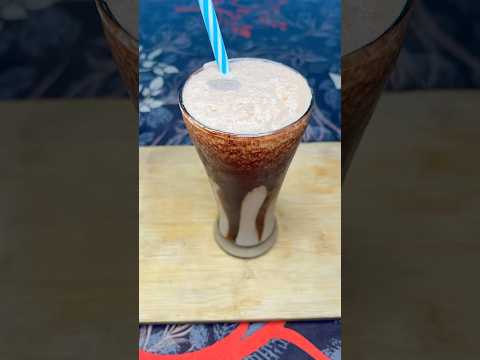 Crunchiest chocolate shake😍! #shorts #shortsfeed