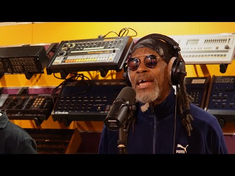 THE BROOKS - GAMEPLAY