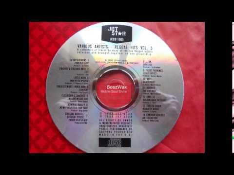 earl 16 - holding back the years