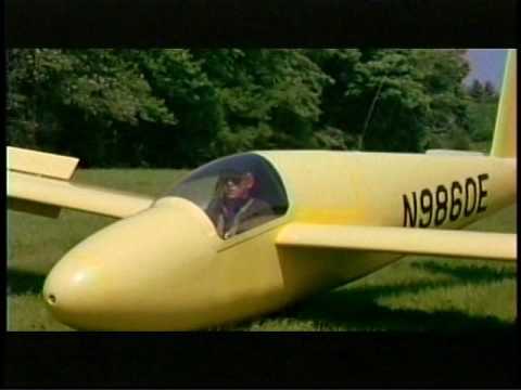 Glider flying 'Windmills Of Your Mind' film 'The Thomas Crown Affair' 1968