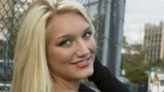Brooke Hogan - Hey Yo ft Colby Odonis 2009
