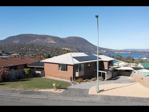 21 Clives Avenue, Old Beach, TAS 7017, 4 slaapkamers, 1 badkamers, House