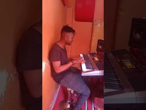 Nemo ft Ommy Dimpoz_Number One Chords remake...