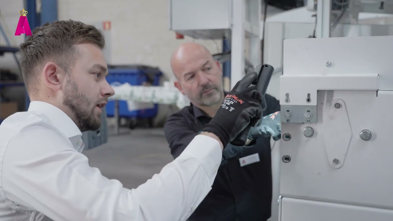 APOLLO Academy -  Service Training