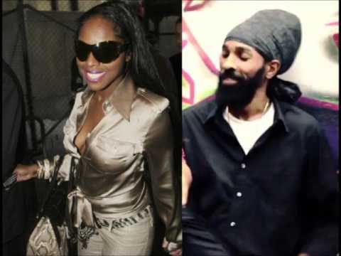 Foxy Brown ft. Spragga Benz - Pokemon (1999)