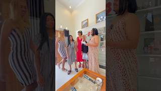 Download lagu Pemandu karaoke #kadasofficial #drama #dramapasutri #comedygenre #sahabatawan mp3