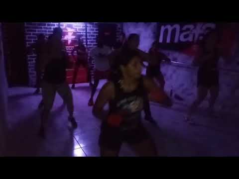 AULA DE AERO COMBAT NA MAIS ACADEMIA  - PROF: LUIZ CARLOS