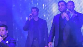 Straight No Chaser Silent Night Carol of the Bells Hershey PA 12 6 15