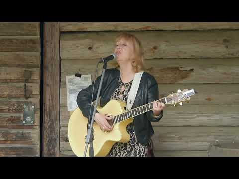 Ieva Akurātere - ''Reiz zaļoja jaunība''  EDUARDA DIENA   KALĀČOS (2022.gads)