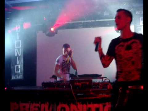 Technoboy @ Bionic (video 1) - Ivan Carsten - Bazooka Girl﻿