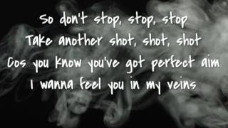 Vapor- 5 Seconds Of Summer (Lyrics)