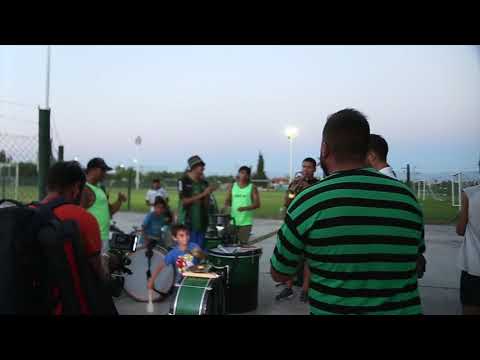 "Cumbia - Gloria Verdinegra" Barra: La Banda del Pueblo Viejo &bull; Club: San Martín de San Juan