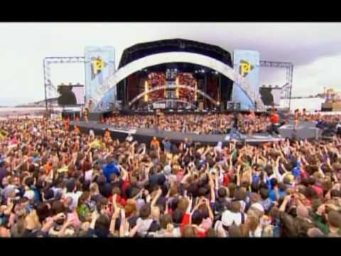 Tinchy Stryder - Number 1 - T4 On The Beach