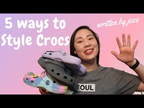 5 Ways to Style Crocs in 2022