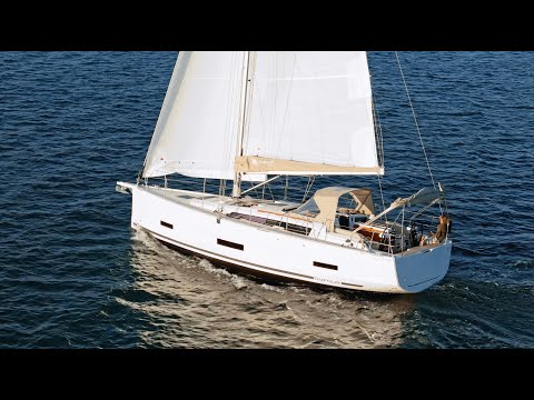 Dufour 390 Highlights