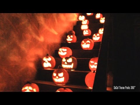 [HD] Trick or treat Haunted House Walk-through - Knott's Scary Farm 2014