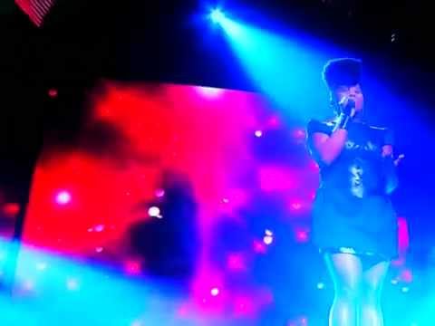 THE X FACTOR SING OFF MISHA B PERFORMS USE SOMEBODY  30/10/2011