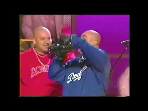 Akwid y Tucanes de Tijuana Ombligo a Ombligo (Live)