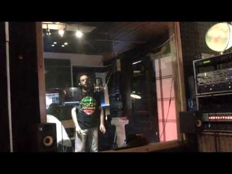 Roe Delgado grabando prendemos la llama -  Ft Burning Spectacular