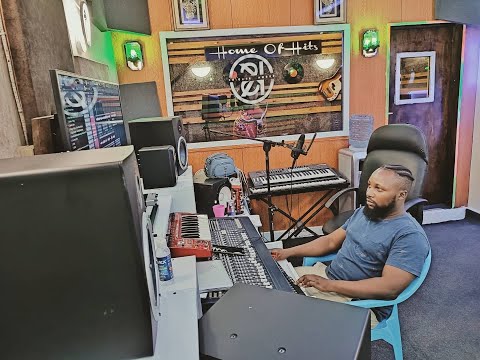 Produza Wa Kubwa Studios Teknixx Atoboa Siri Ya Kaa La Moto!