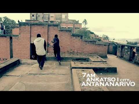 BESS LION   fahatsiarovana ny Taloha