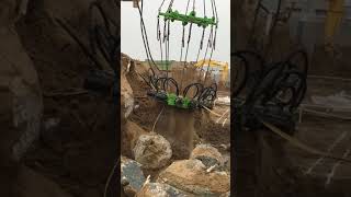 BORED PILES CUTTING | HYDRAULIC PILE BREAKING MACHINE #demolition #boredpile #shorts #technology