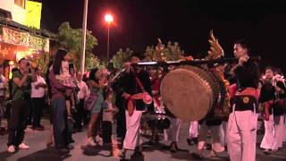 preview picture of video 'Loy Krathong Parade  Chiang Mai 2010 HD'