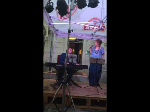 Maria Raducanu &Sorin Terinte - in gradina, la Green Hours