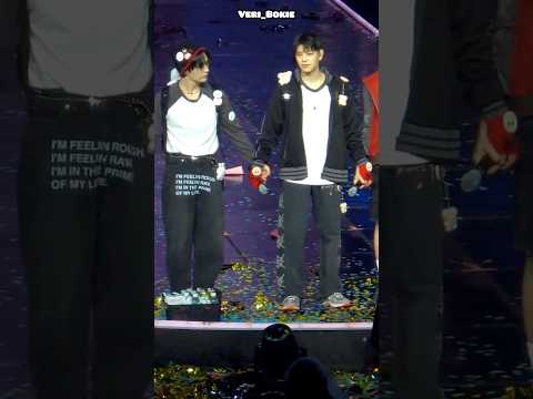 Lee Know And Seungmin’s Hand Holding DRAMA Again || SKZ 2Min Fanmeeting 2025