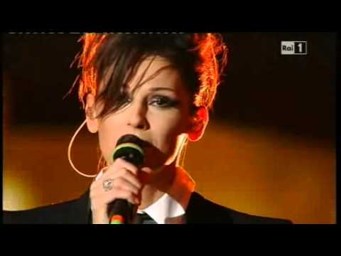 Sanremo 2011 - Anna Tatangelo - Bastardo