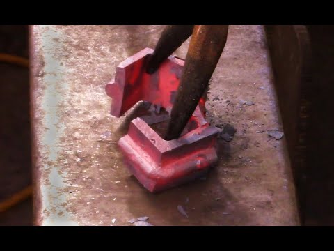 CBA/ABANA Level III Grille: The Forged Center Collar - complete with tooling