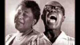 Ella Fitzgerald and Louis Armstrong - Learnin&#39; The Blues