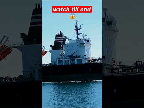 No one want to miss this 🛳️ #shorts #shipping