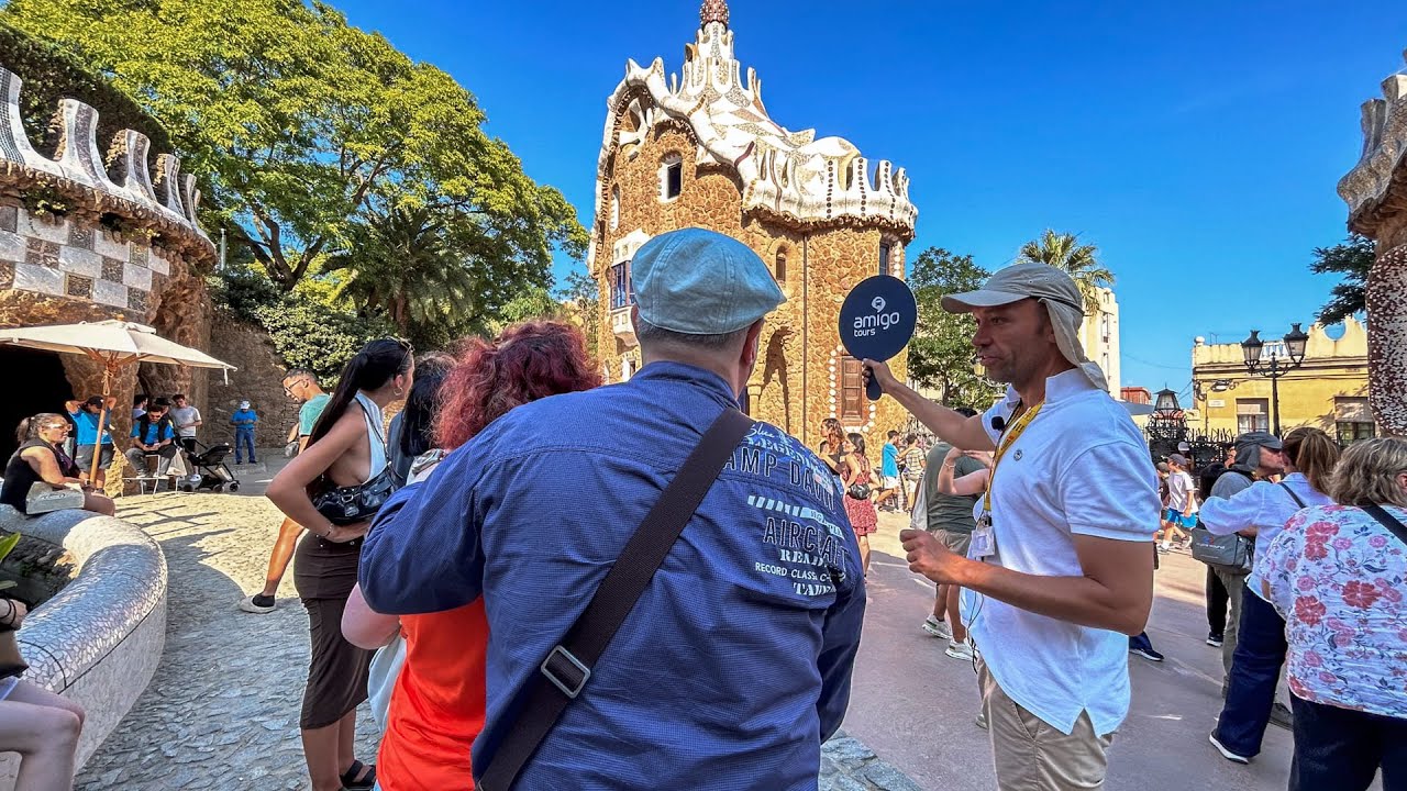 Park Güell Guided Tour | Amigo Tours