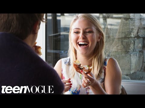 'Carrie Diaries' Star AnnaSophia Robb Talks Cronuts and Unicorns –Breakfast with Bevan–TeenVogue