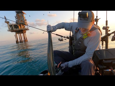 5 miles offshore jigging, vibing & live baiting | Kayak fishing oil platforms off Texas coast