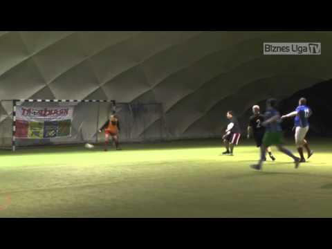 17.11.2014 III Liga A - Google vs. BWI Group