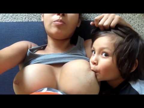 TANDEM BREASTFEEDING   HAVING ENOUGH BREASTMILK 