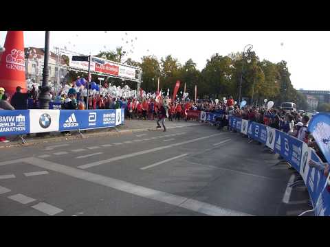 2017-09-24 Berlin Marathon: Frühstückslauf Start