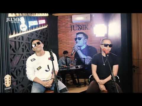 judika ft sandy sandoro aku yg tersakiti,,, merinding