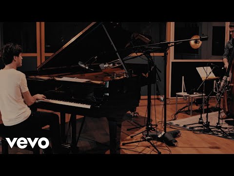 Thomas Enhco, Stéphane Kerecki - (You Make Me Feel Like) A Natural Woman (Official Video)