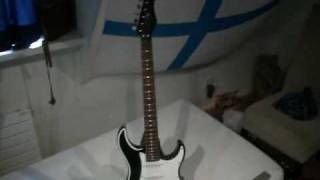 Video thumbnail for Yamaha EG112 Custom paint by multymetalnl