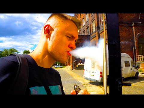 VAPER WRACA DO SZKOŁY (2022)