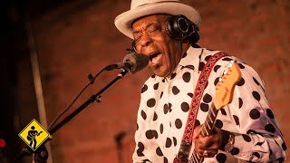 Skin Deep featuring Buddy Guy | Playing For Change | Song Across America