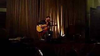 Thom Yorke solo acoustic - Last Flowers Till the Hospital
