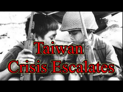 Chinese warplanes take off, Military tension is at an extreme.