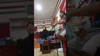 Download lagu Nongkrong Di Warung Kopi | Ditemani Cewek Cantik #shorts #cewekcantik mp3