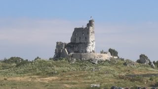 preview picture of video 'Mirow Castle, Mirow, Poland / Zamek w Mirowie, Mirów, Polska'